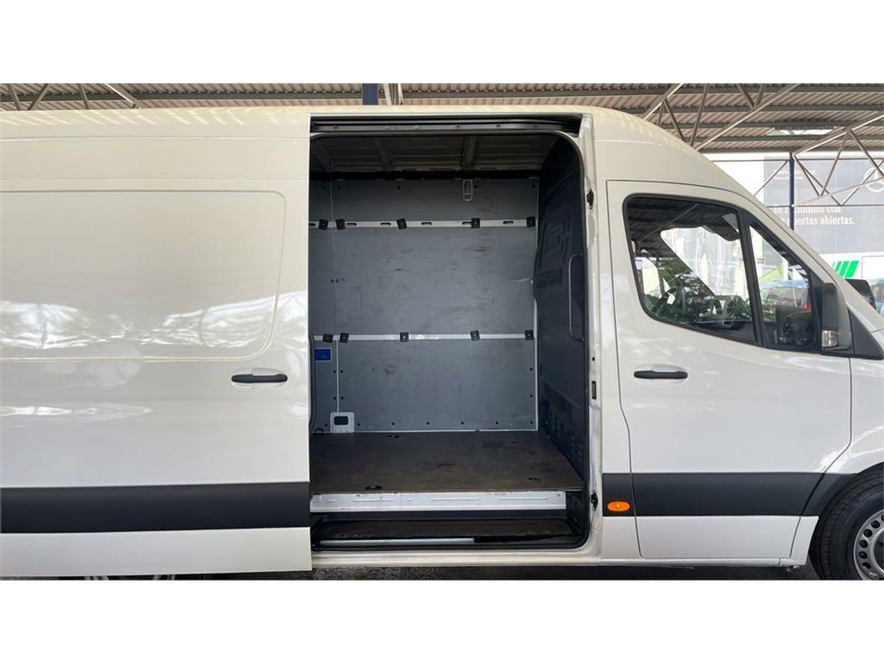 Foto Mercedes-Benz Sprinter 17