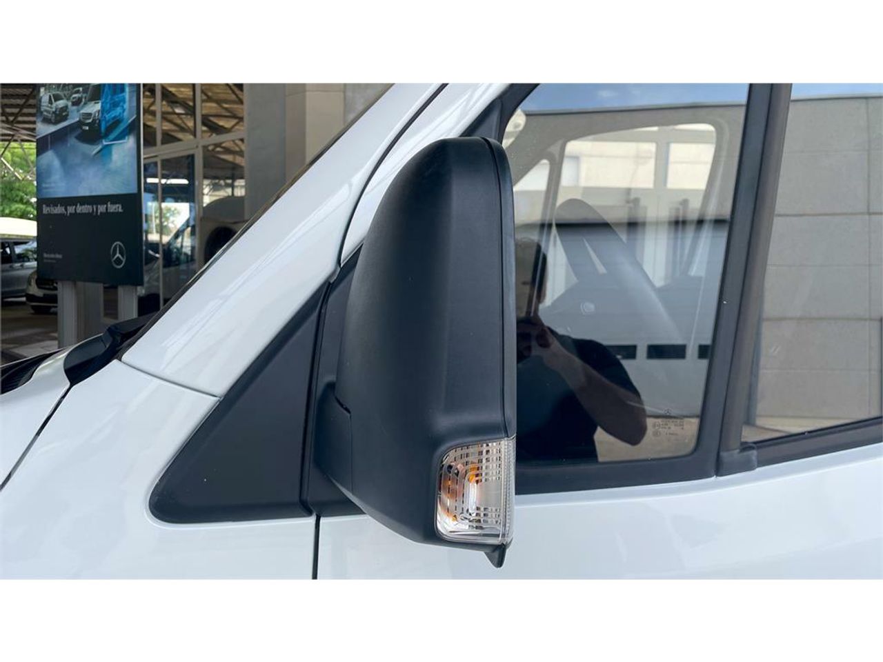 Foto Mercedes-Benz Sprinter 23