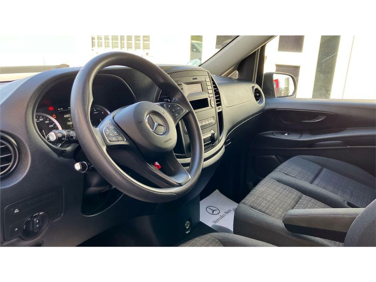 Foto Mercedes-Benz Vito 8