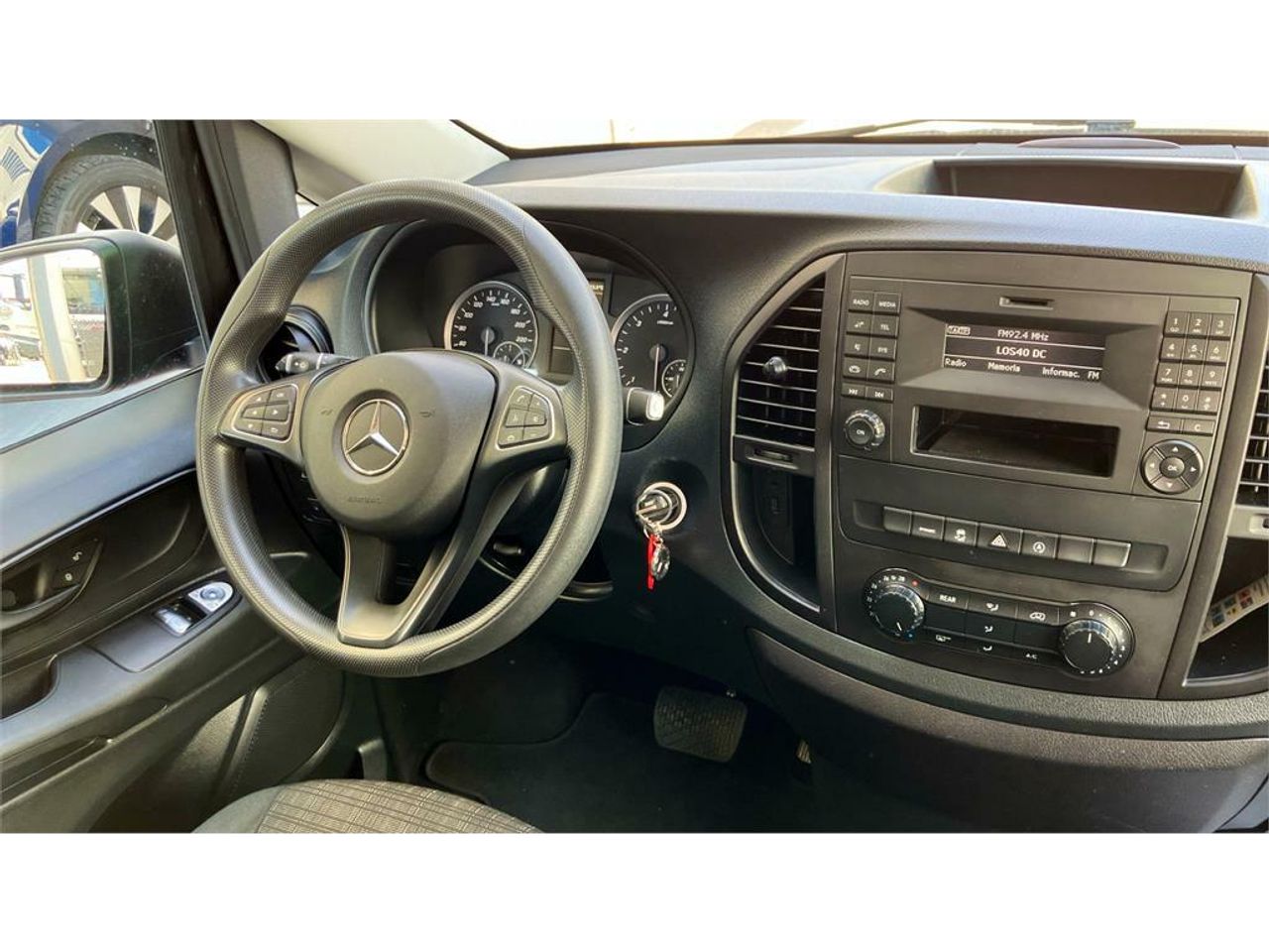 Foto Mercedes-Benz Vito 10
