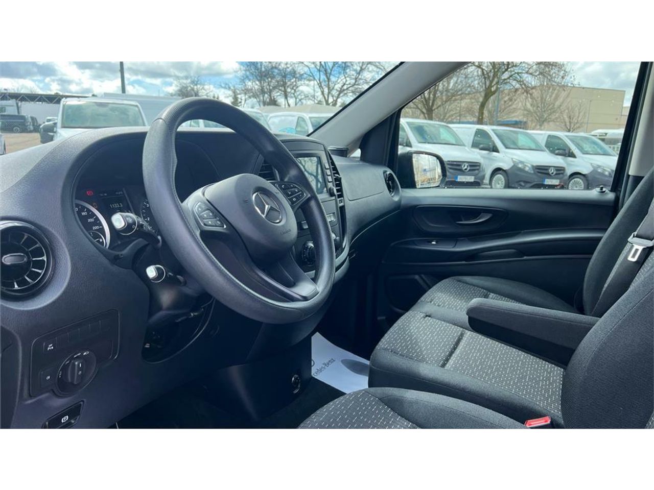 Foto Mercedes-Benz Vito 7