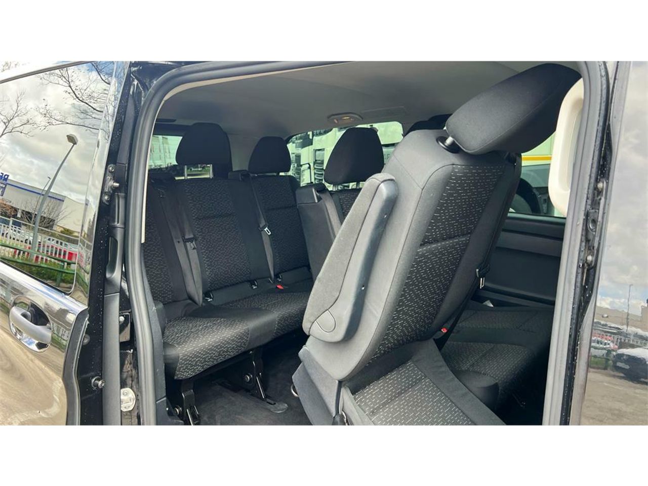 Foto Mercedes-Benz Vito 23
