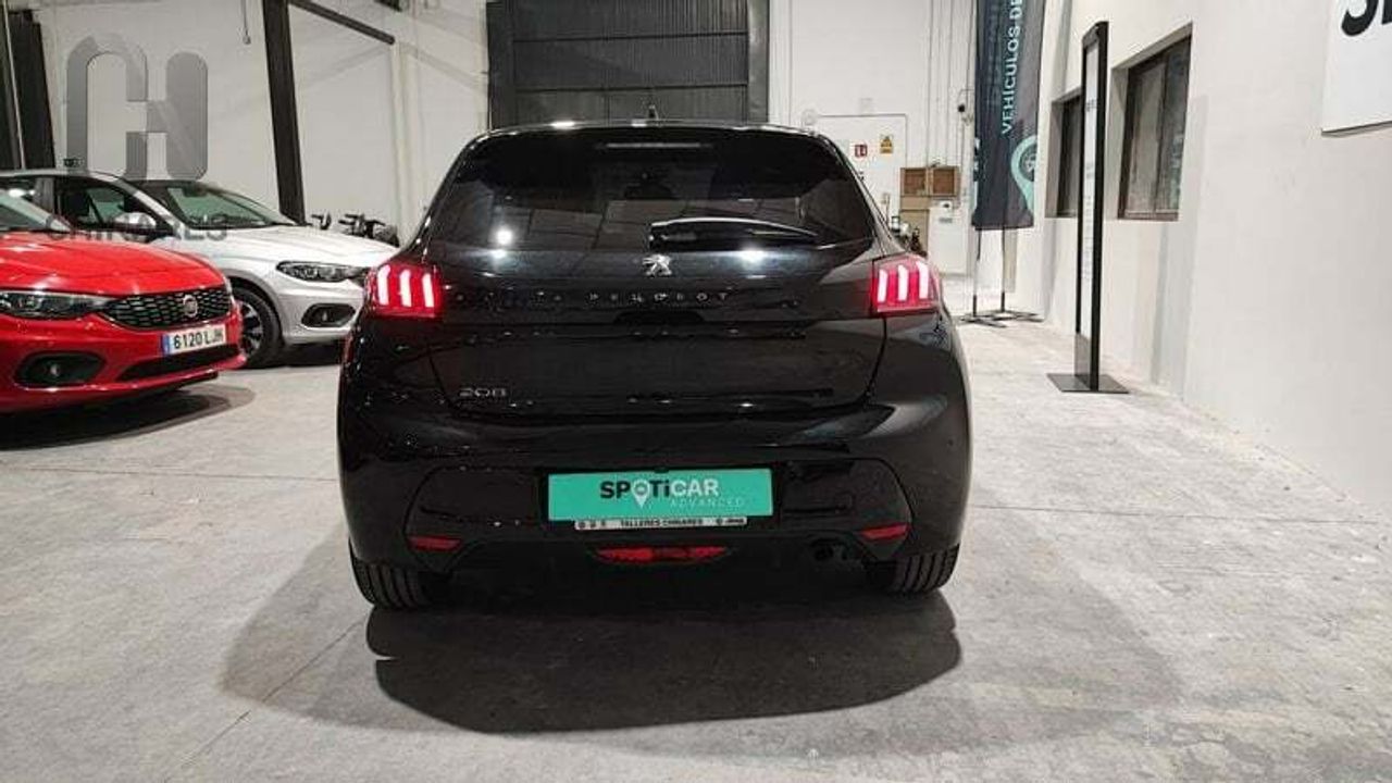 Foto Peugeot 208 3