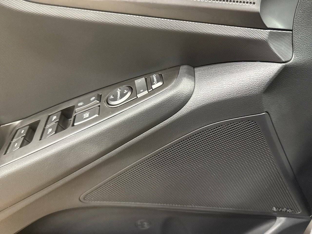 Foto Hyundai IONIQ 15