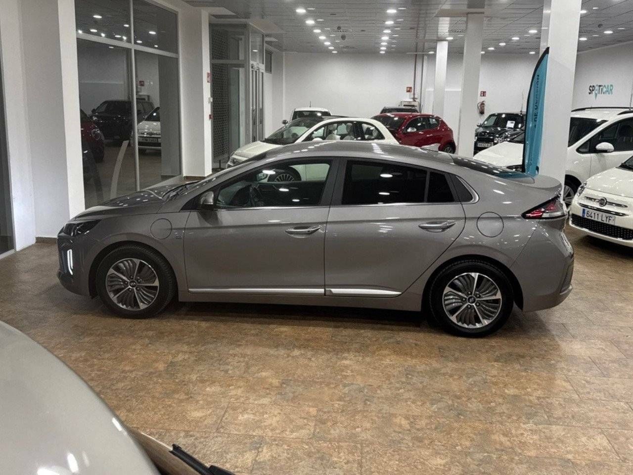 Foto Hyundai IONIQ 21