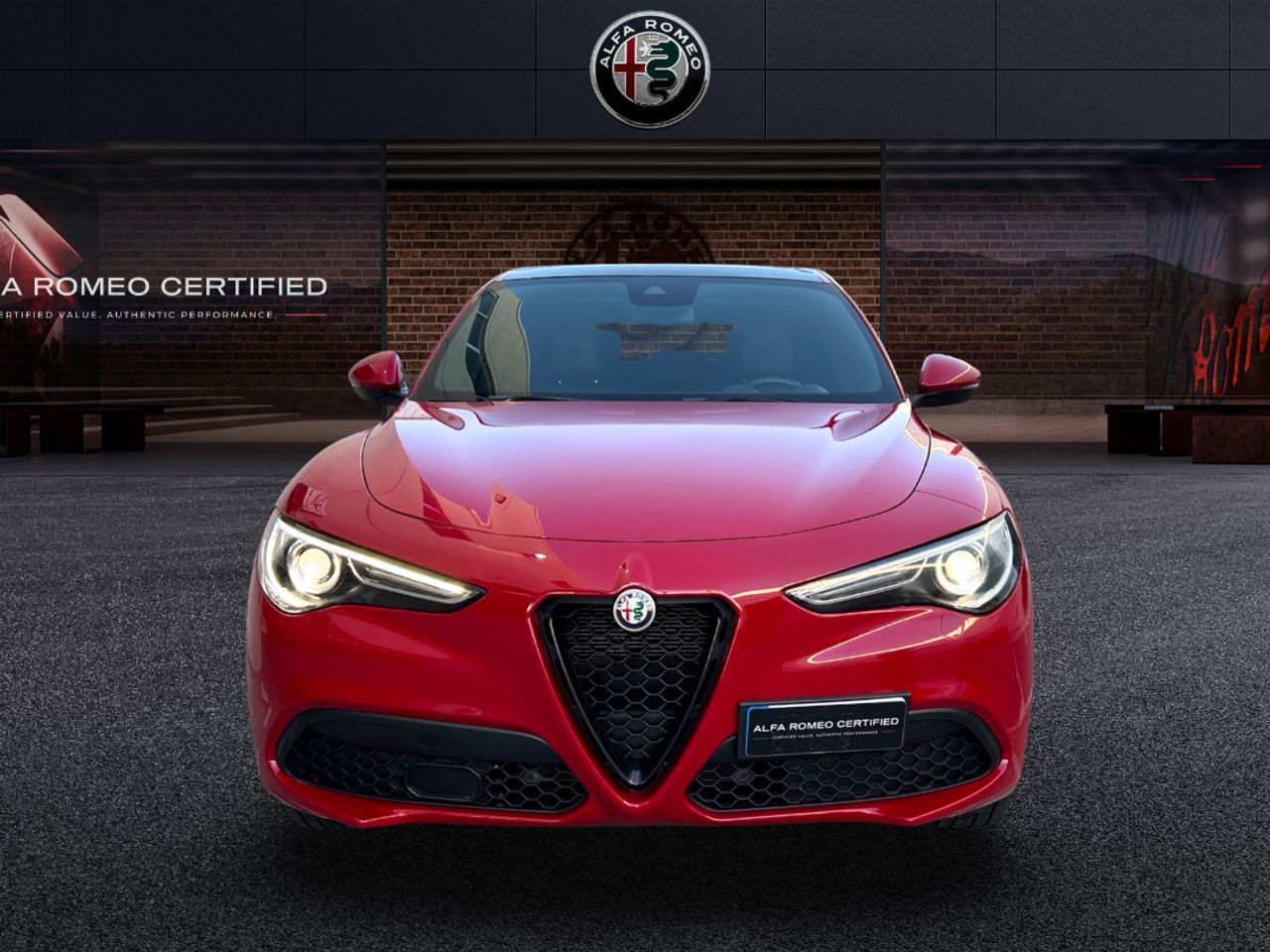 Foto Alfa Romeo Stelvio 2