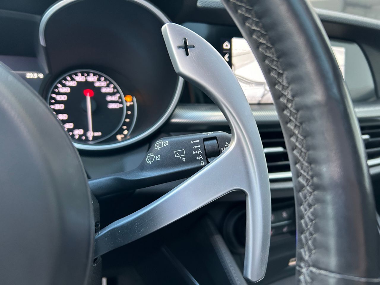 Foto Alfa Romeo Stelvio 25