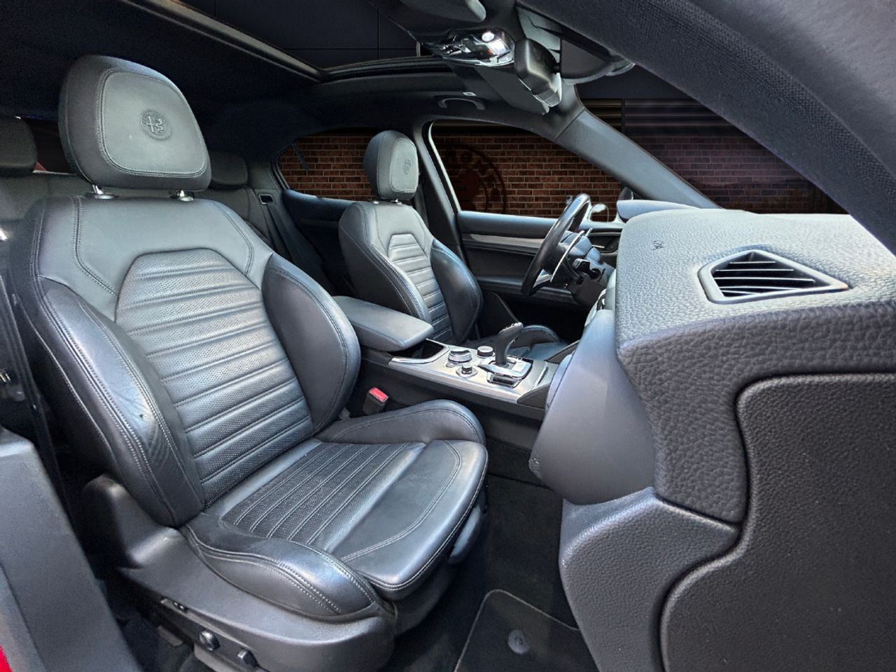 Foto Alfa Romeo Stelvio 27
