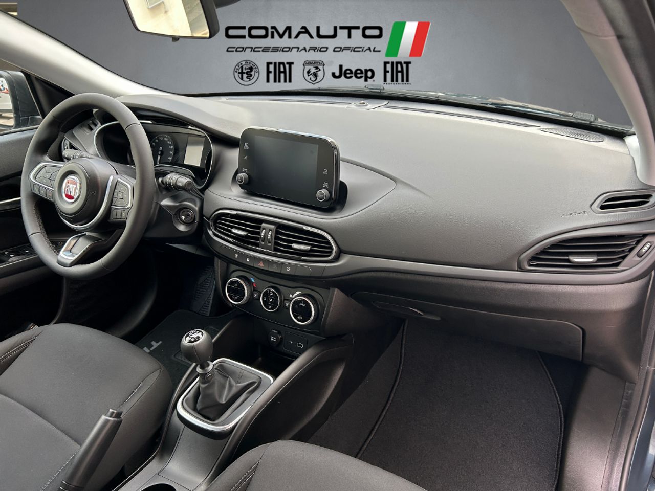 Foto Fiat Tipo 12