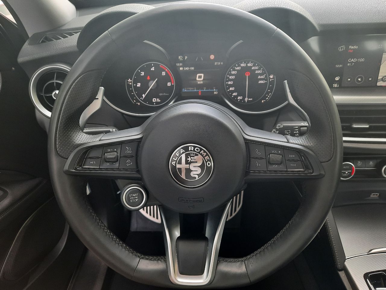 Foto Alfa Romeo Stelvio 9
