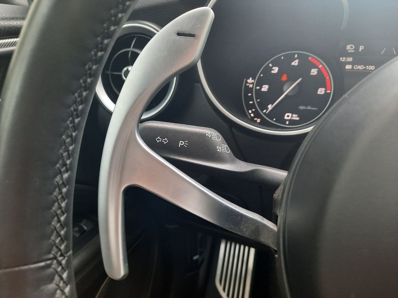 Foto Alfa Romeo Stelvio 24