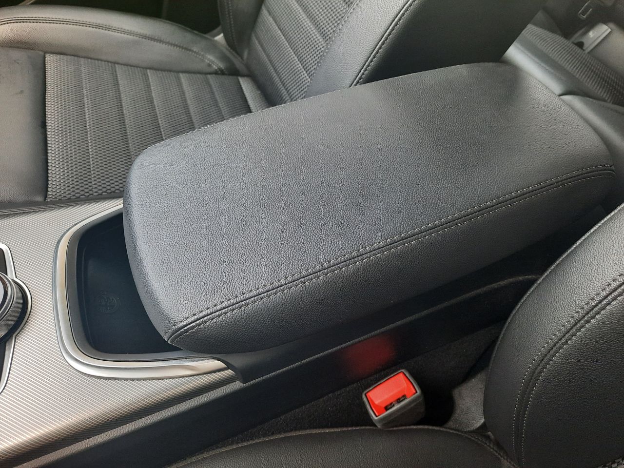 Foto Alfa Romeo Stelvio 36