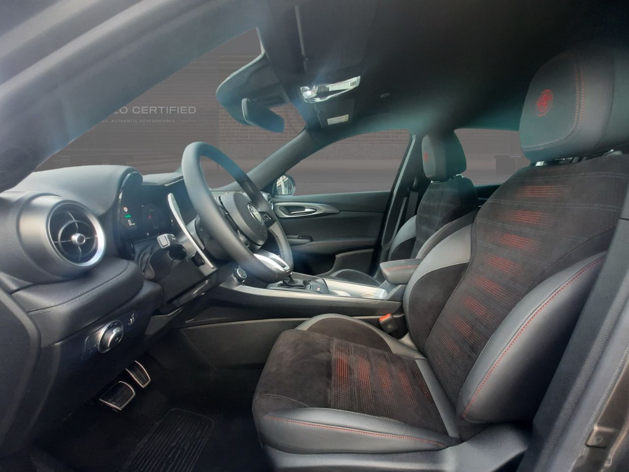 Foto Alfa Romeo Tonale 10