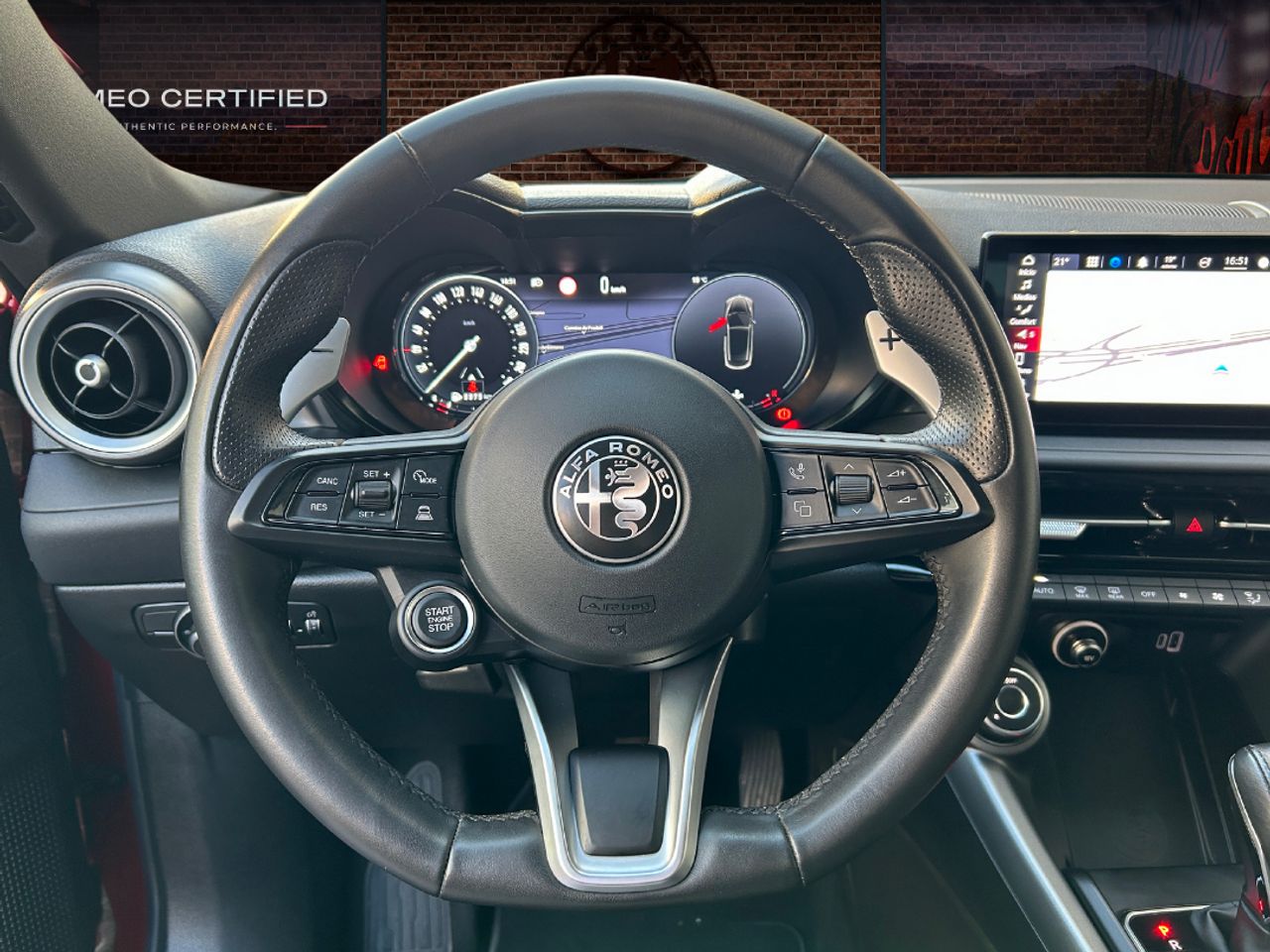 Foto Alfa Romeo Tonale 9