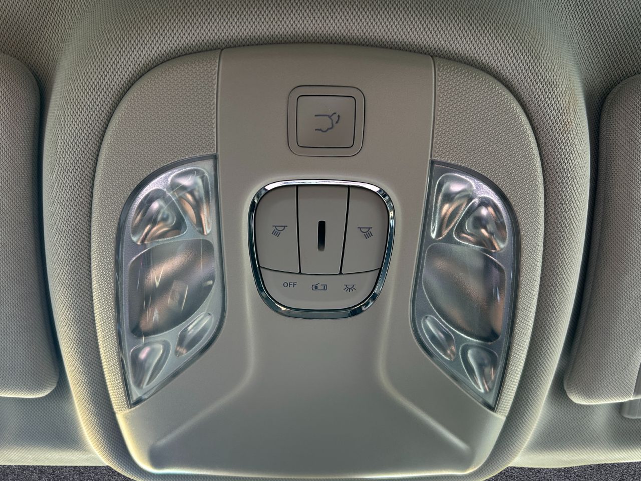 Foto Jeep Compass 38