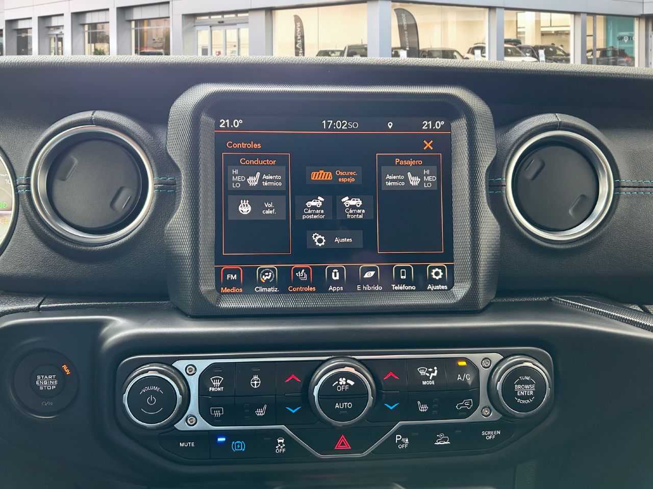 Foto Jeep Wrangler 24