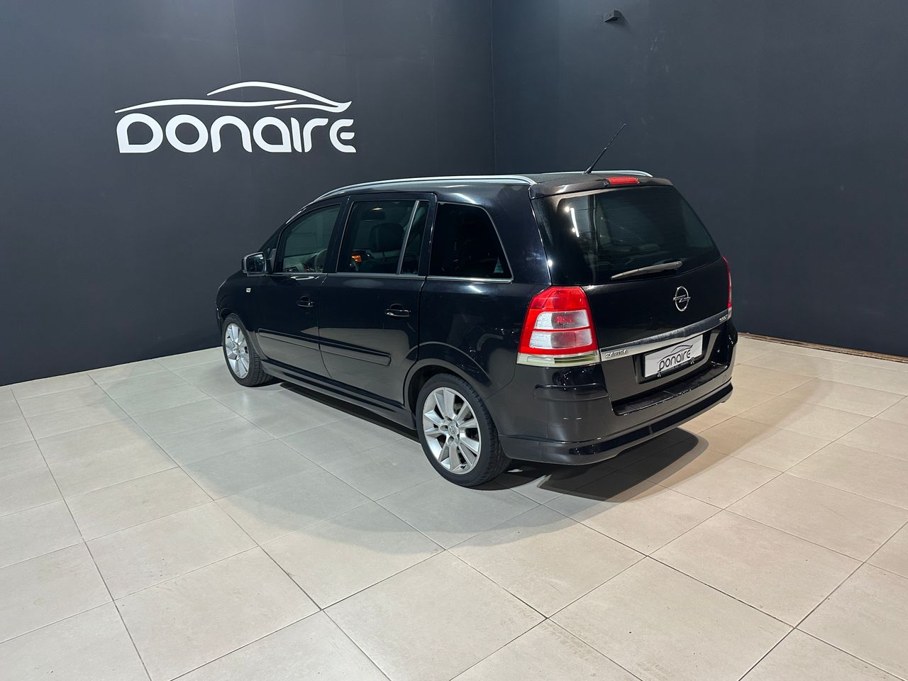 Foto Opel Zafira 15