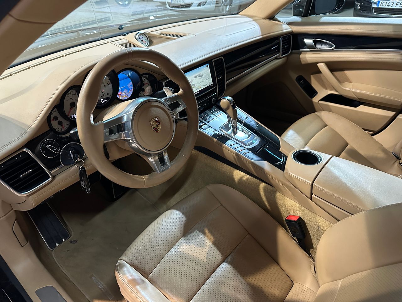 Foto Porsche Panamera 5