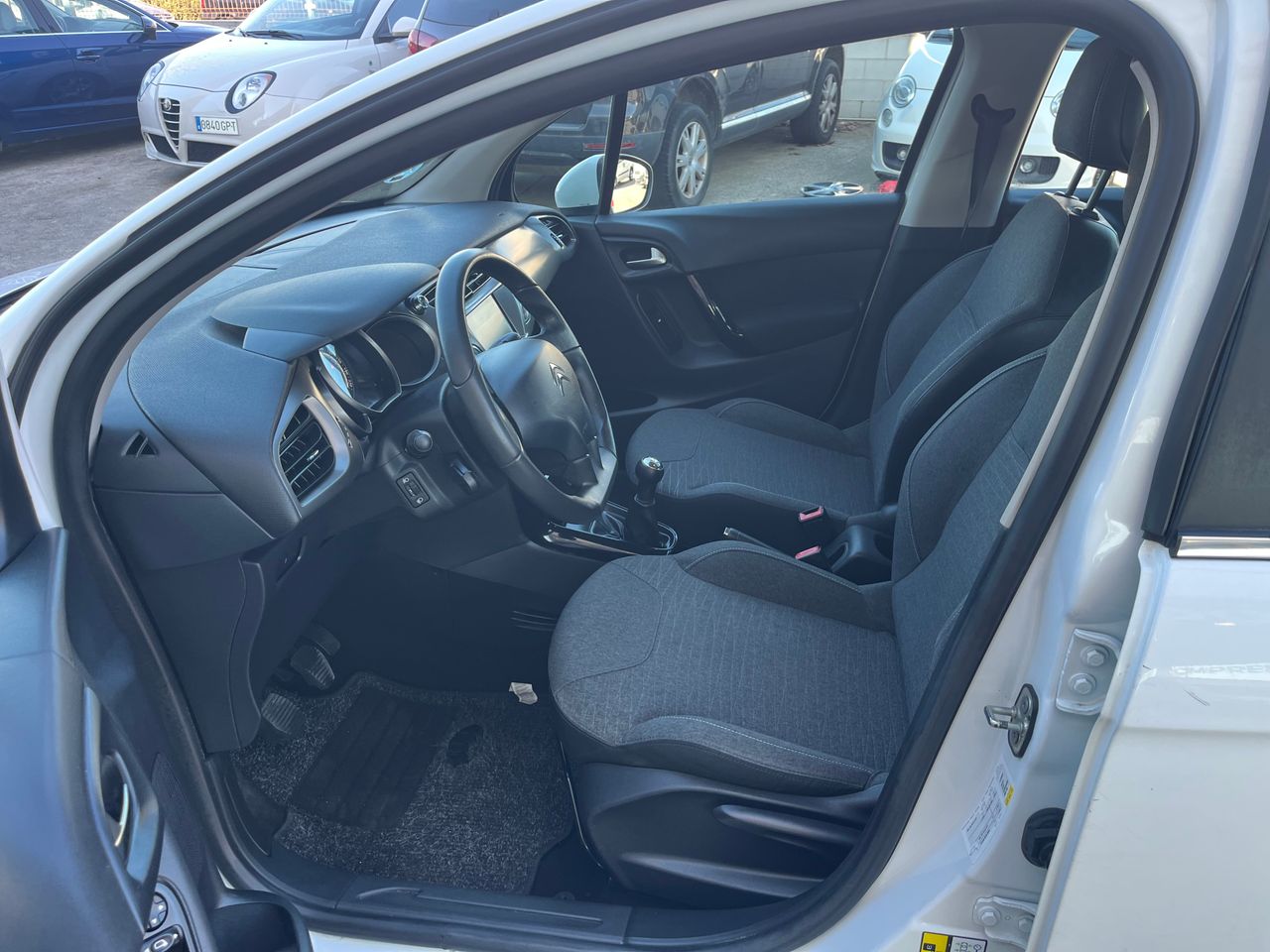 Foto Citroën C3 13
