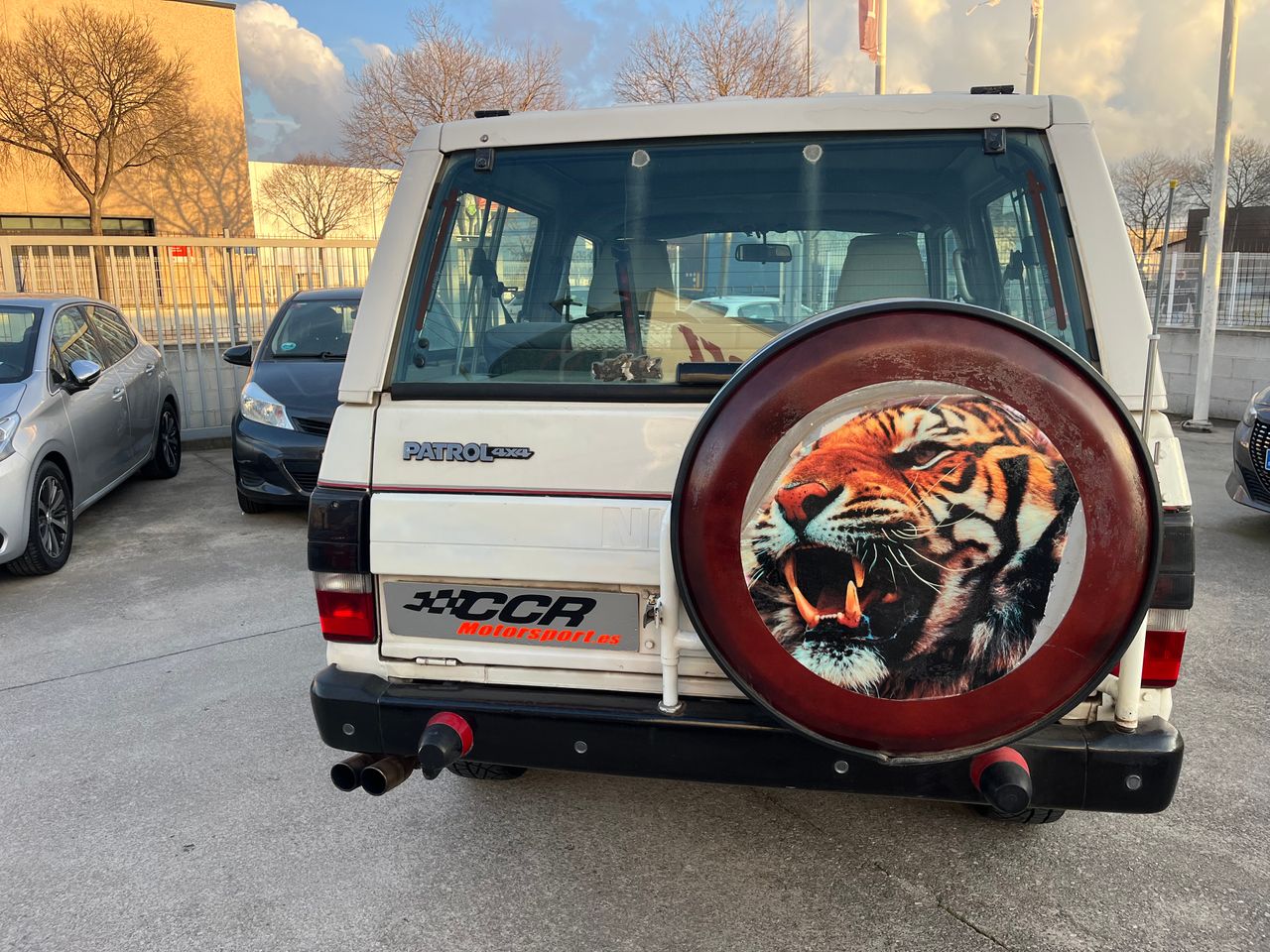 Foto Nissan Patrol 14