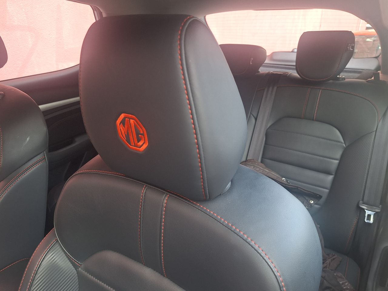 Foto MG ZS 10