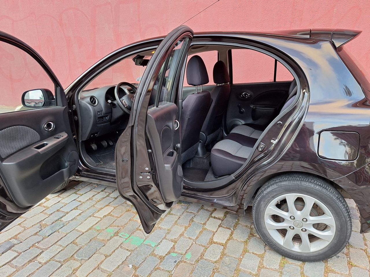 Foto Nissan Micra 7