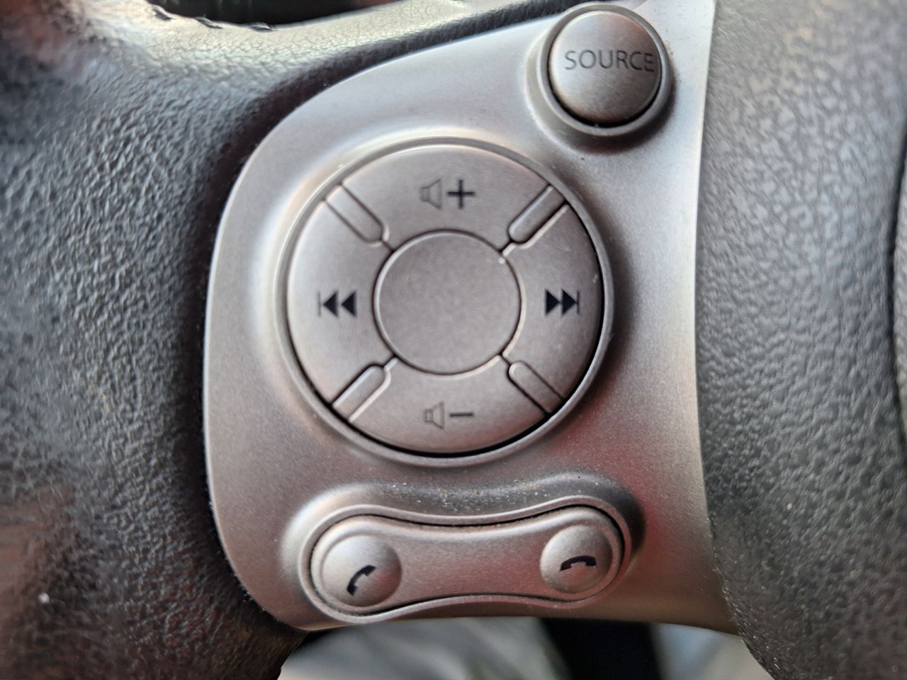 Foto Nissan Micra 12