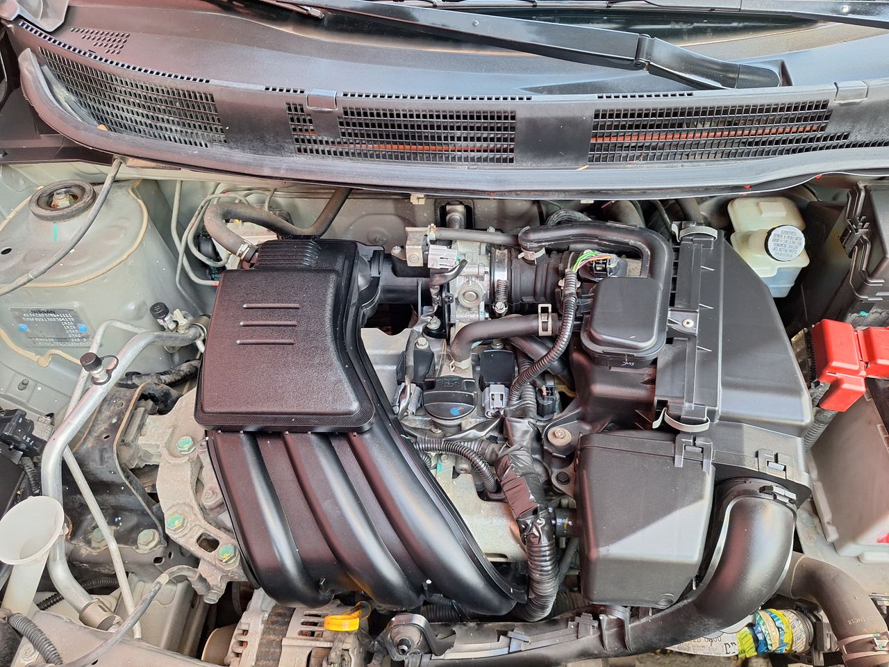 Foto Nissan Micra 14