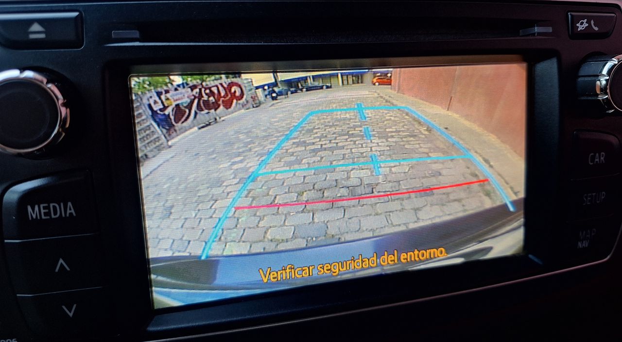 Foto Toyota Yaris 16