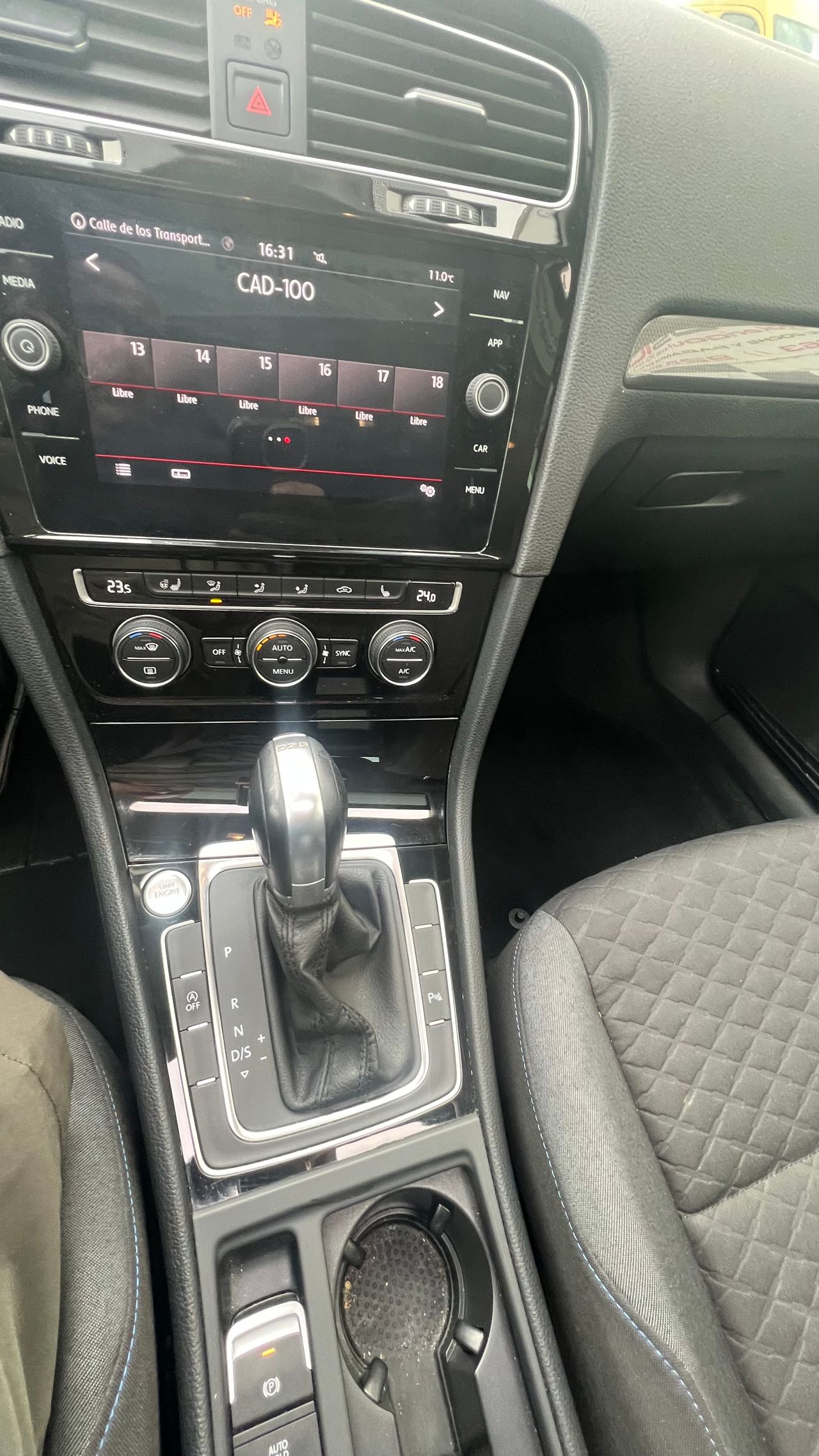 Foto Volkswagen Golf 14