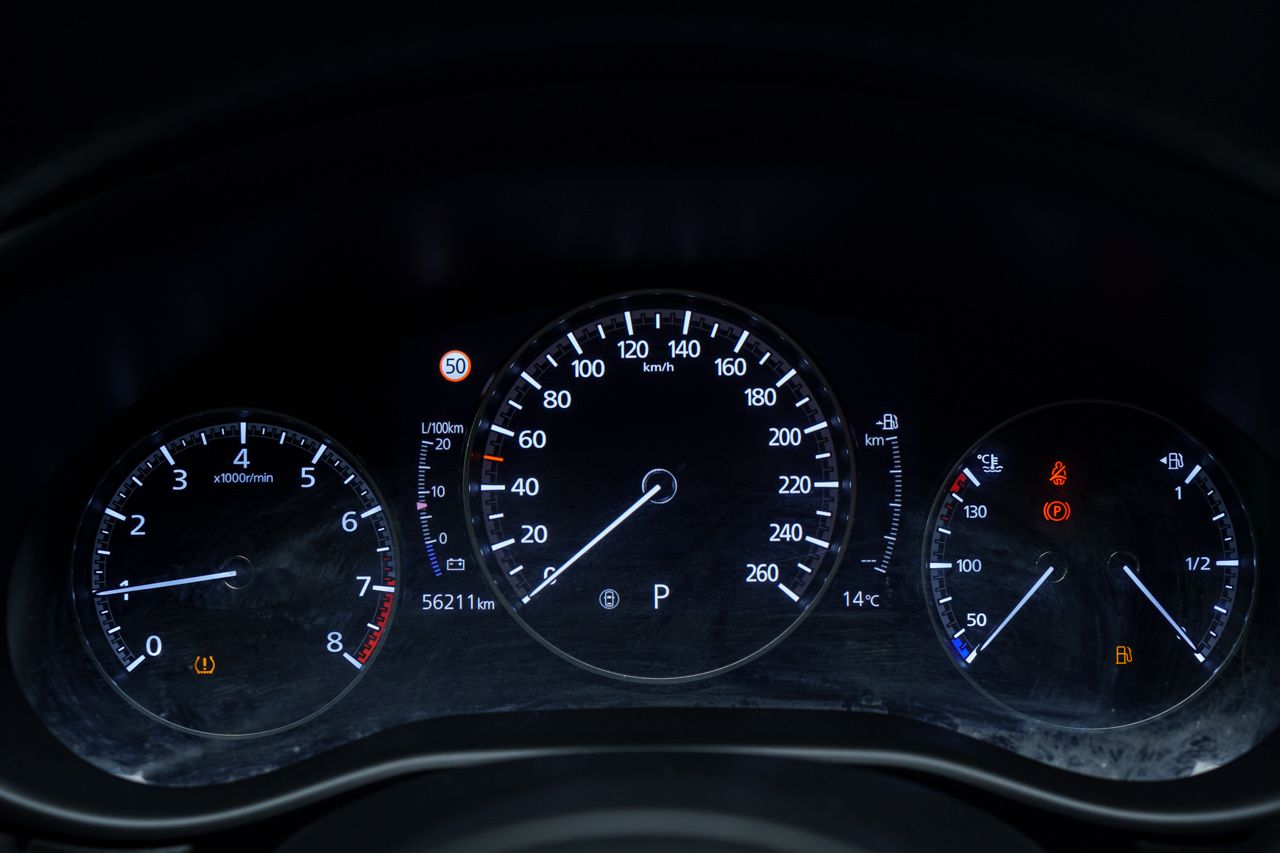 Foto Mazda CX-30 23