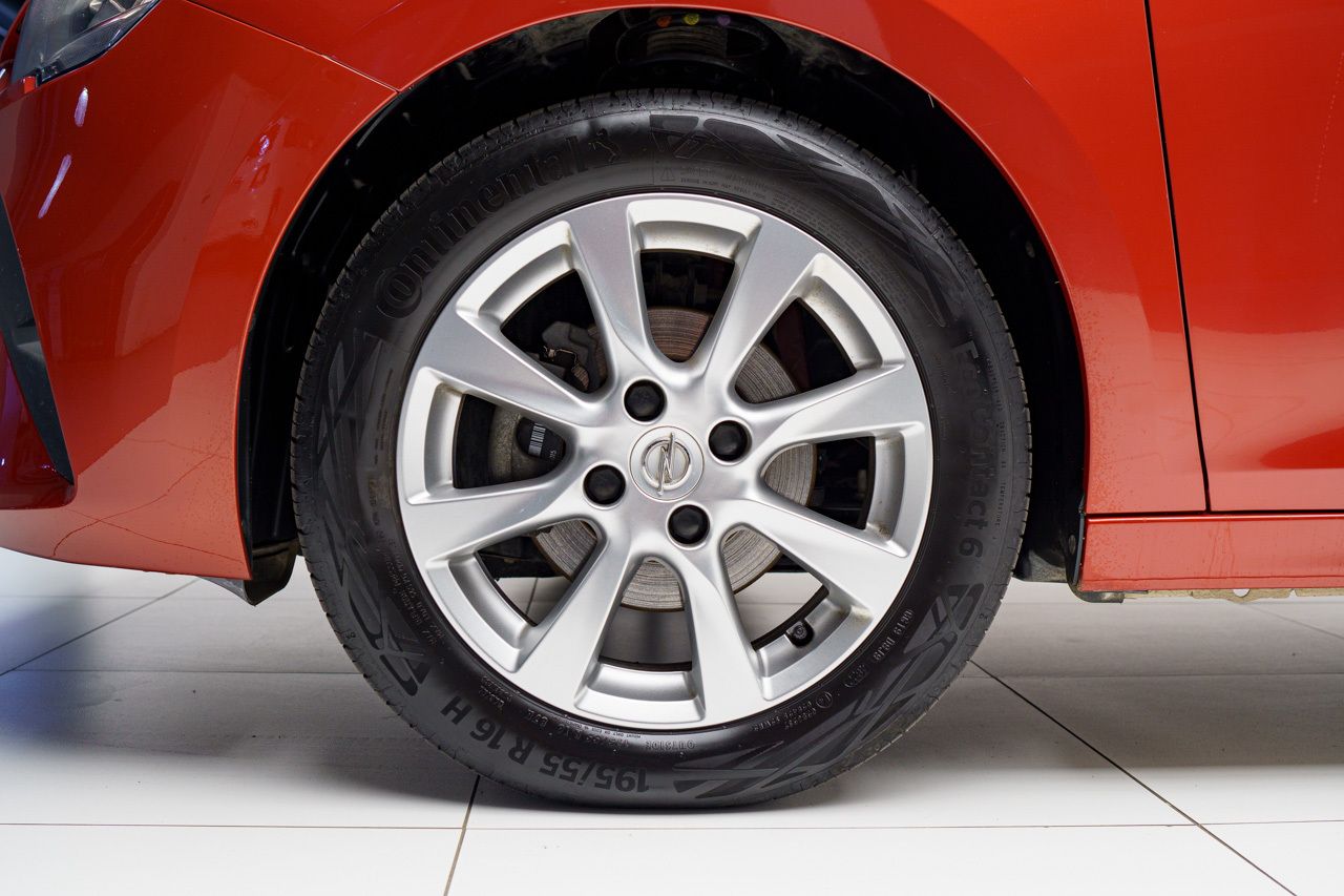 Foto Opel Corsa 15