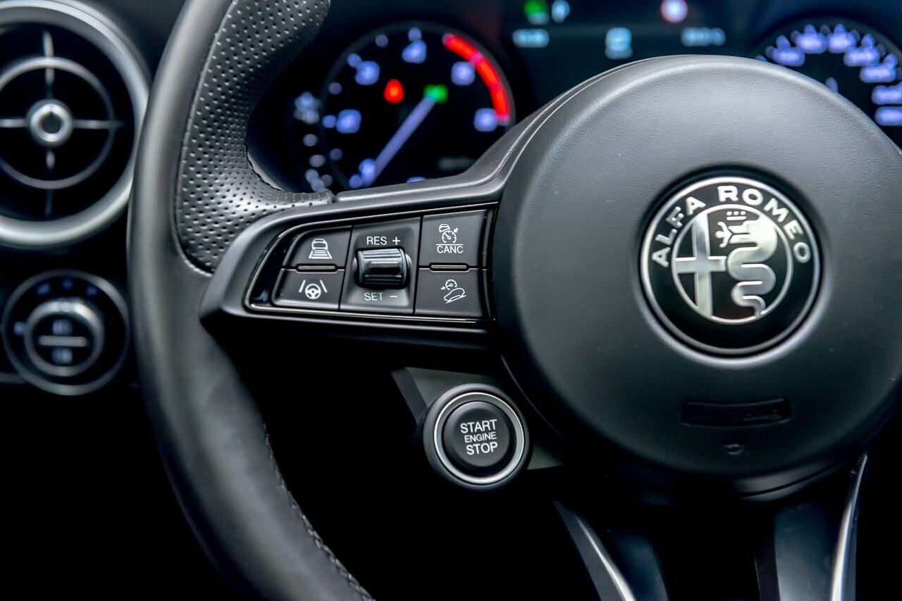 Foto Alfa Romeo Stelvio 23