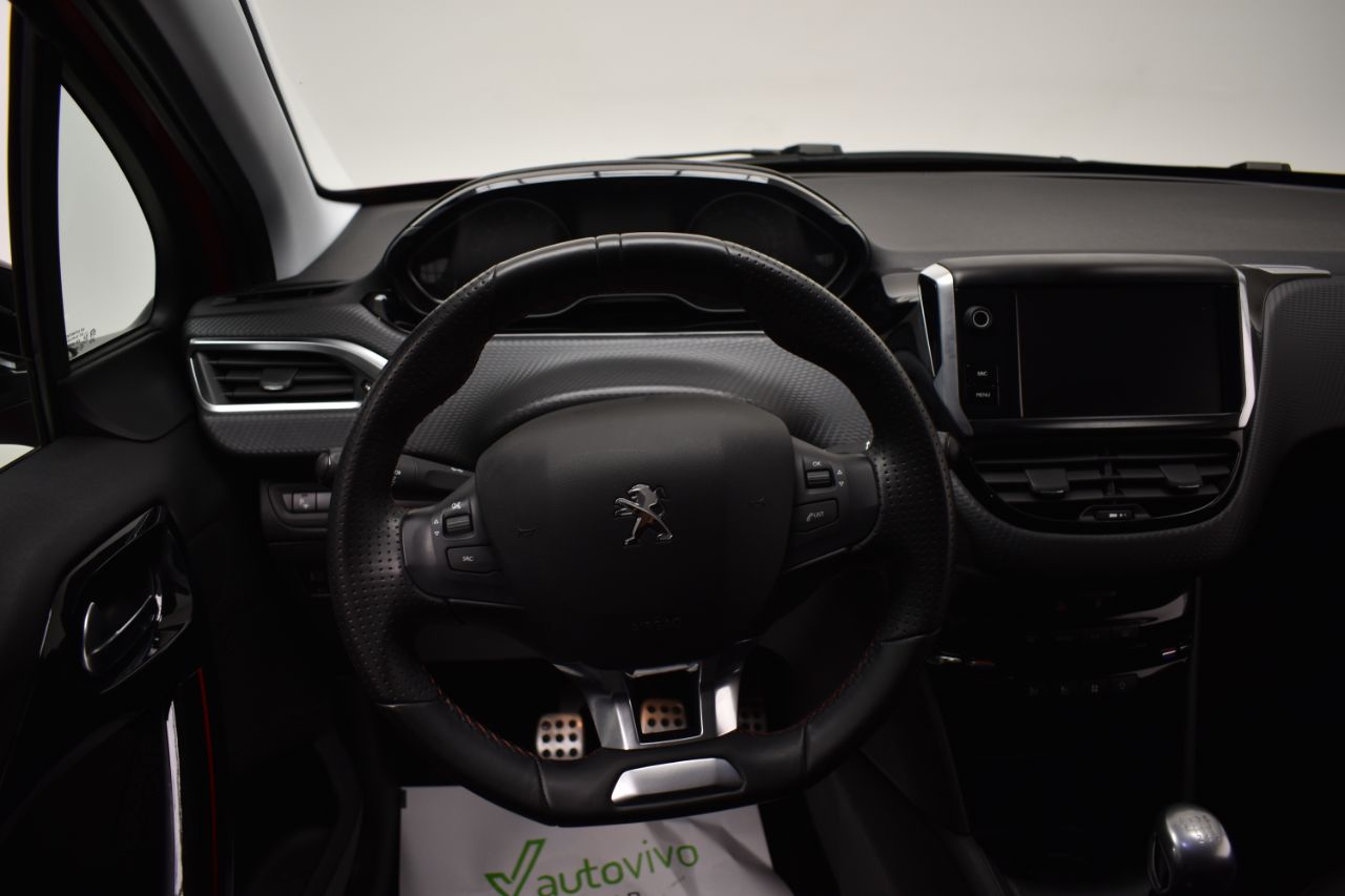 Foto Peugeot 208 16