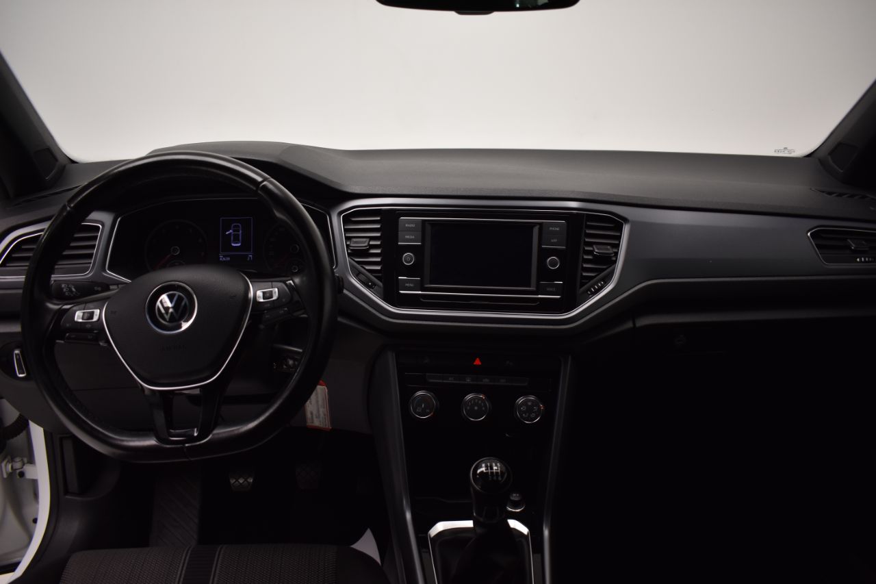 Foto Volkswagen T-Roc 7