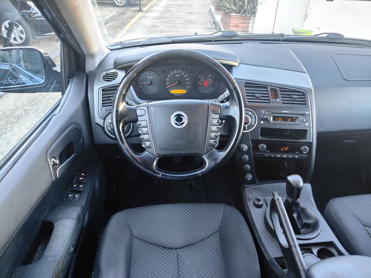 Foto SsangYong Kyron 10