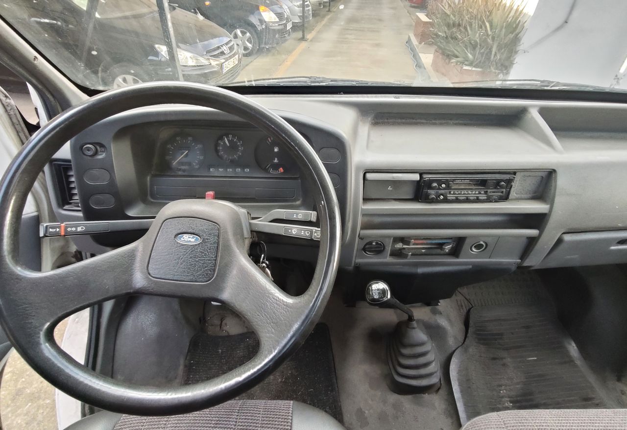 Foto Ford Transit Connect 9