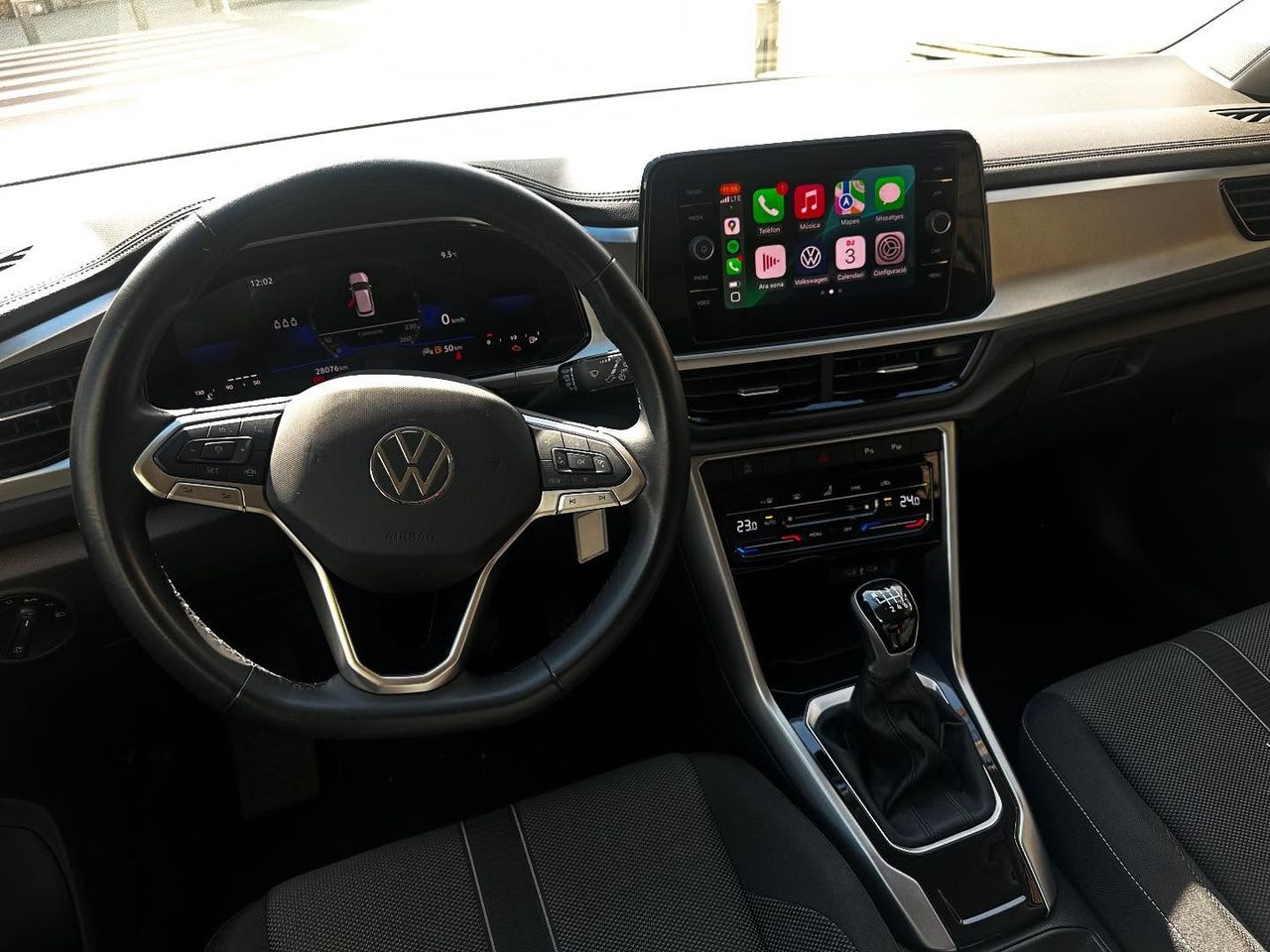 Foto Volkswagen T-Roc 8