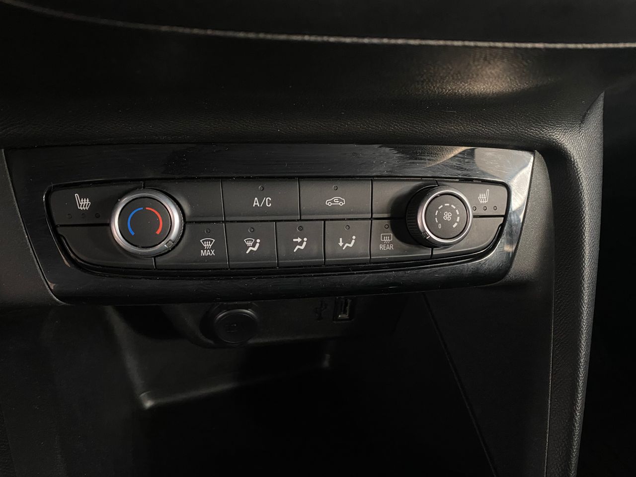 Foto Opel Corsa 15