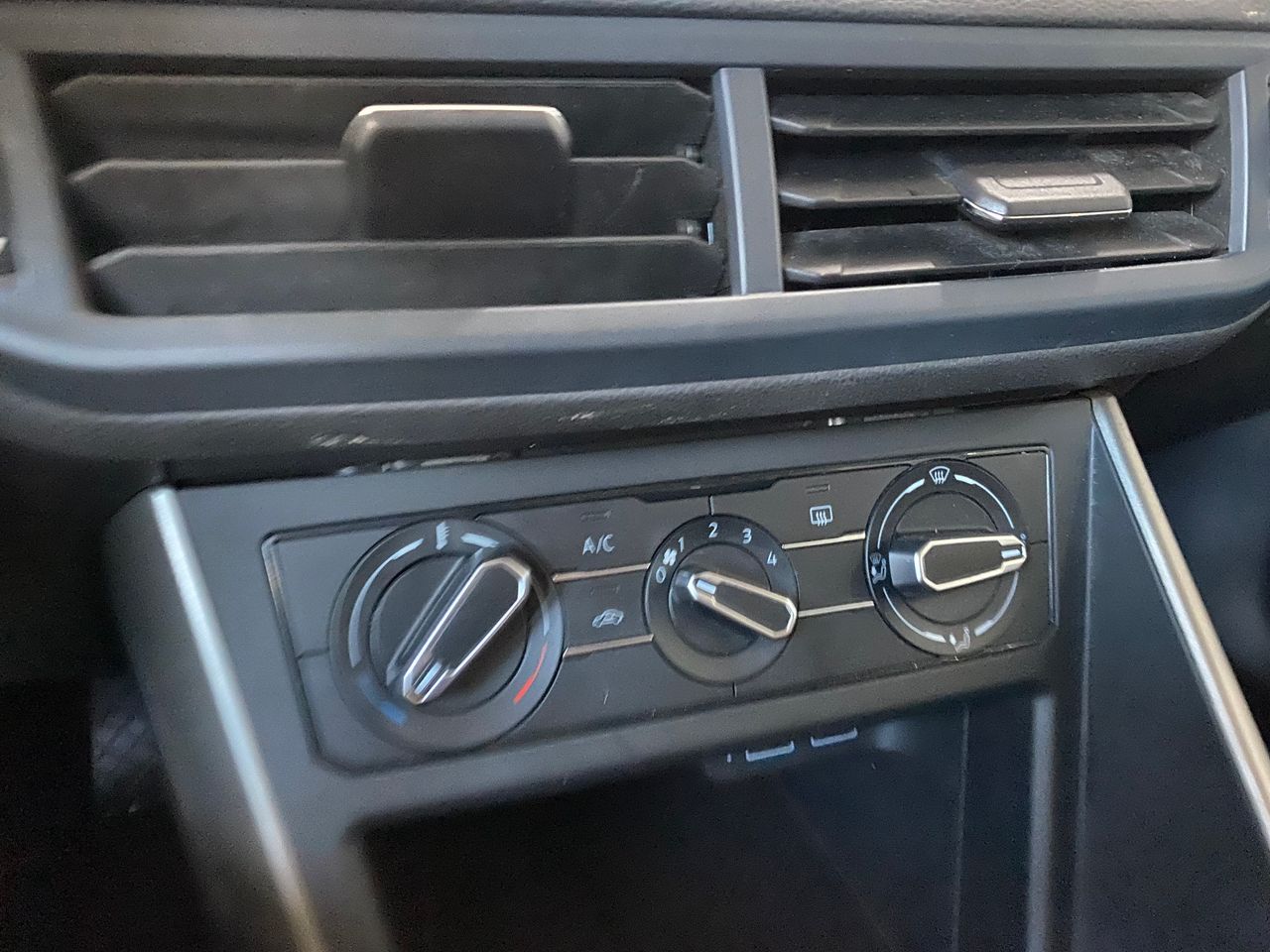 Foto Volkswagen Polo 12