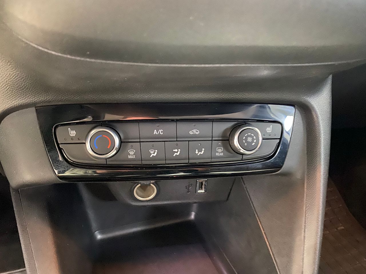 Foto Opel Corsa 16