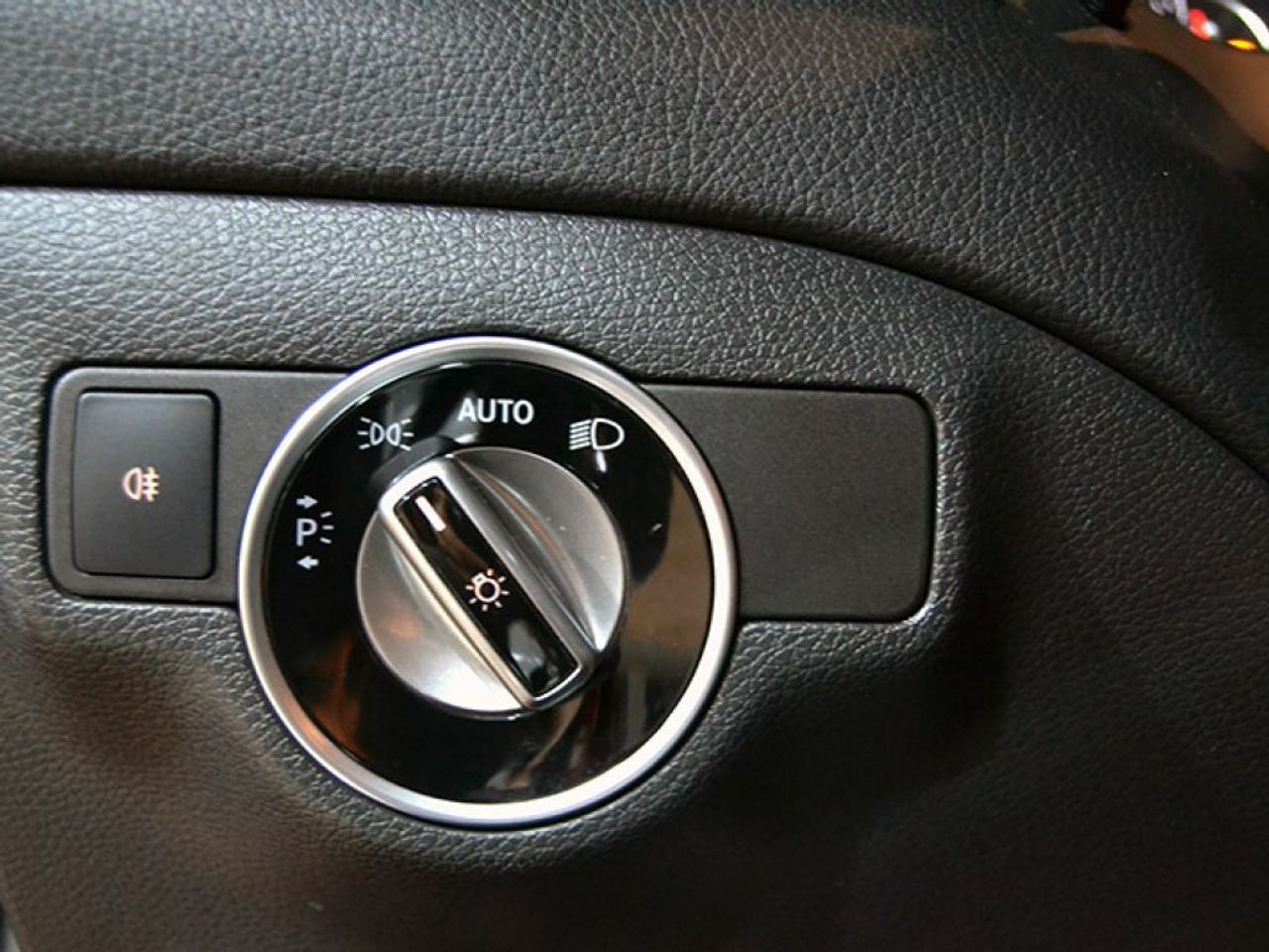 Foto Mercedes-Benz Clase GLA 19