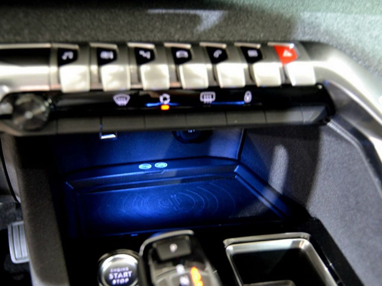 Foto Peugeot 5008 28