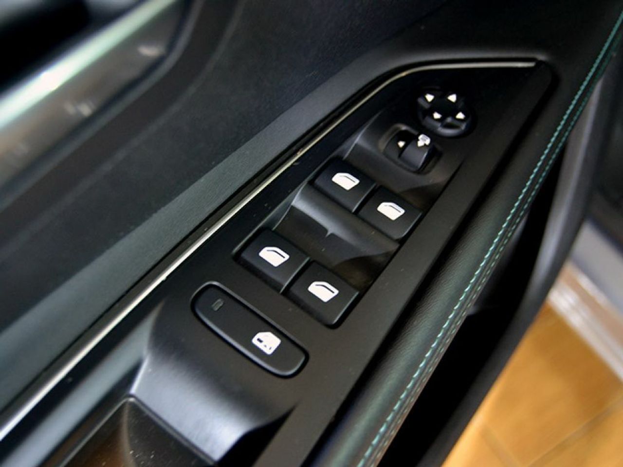 Foto Peugeot 5008 16