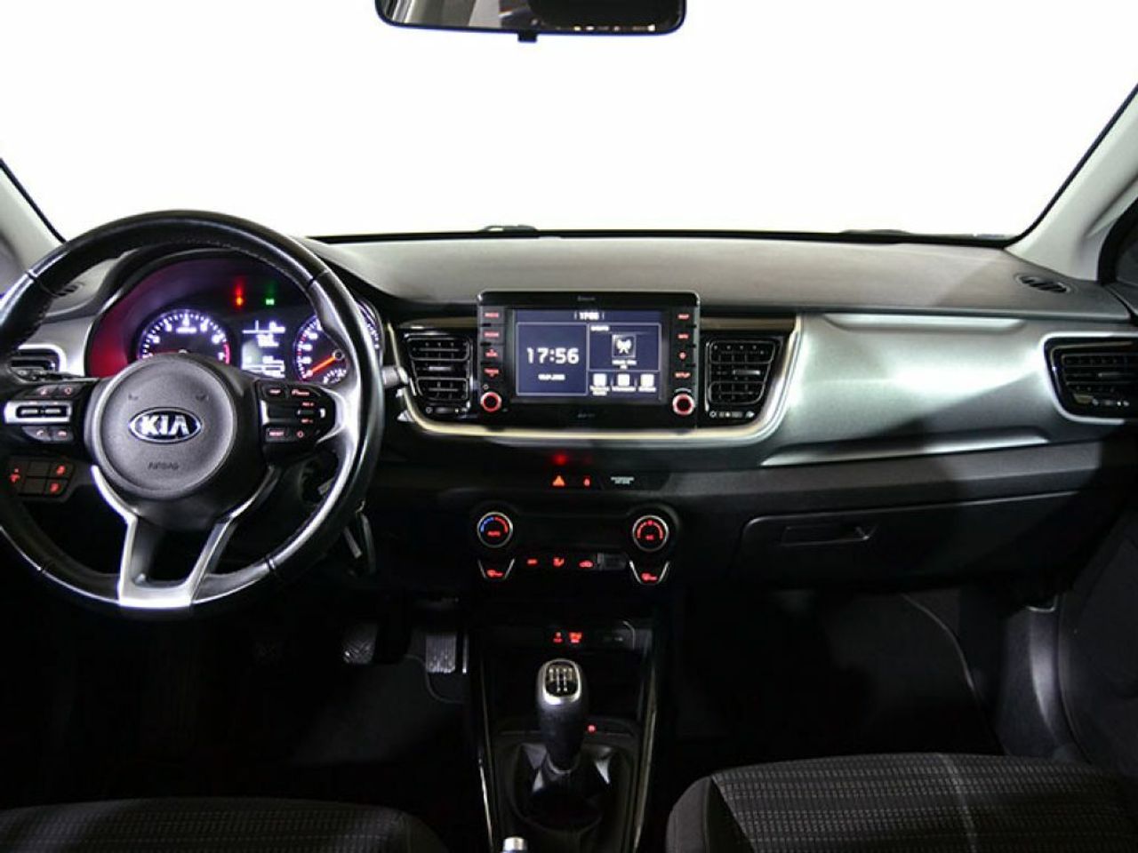 Foto Kia Stonic 14