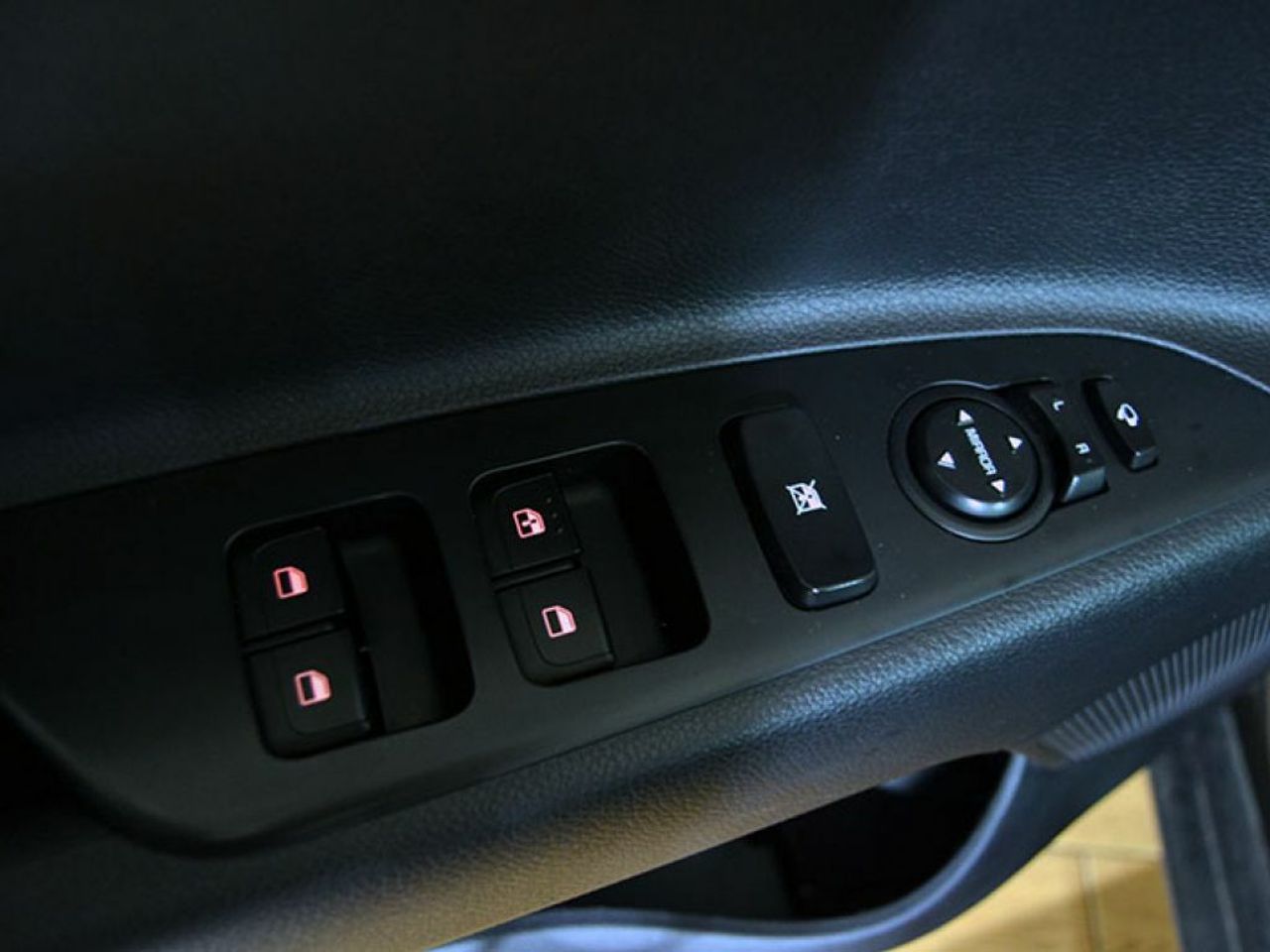Foto Kia Stonic 16