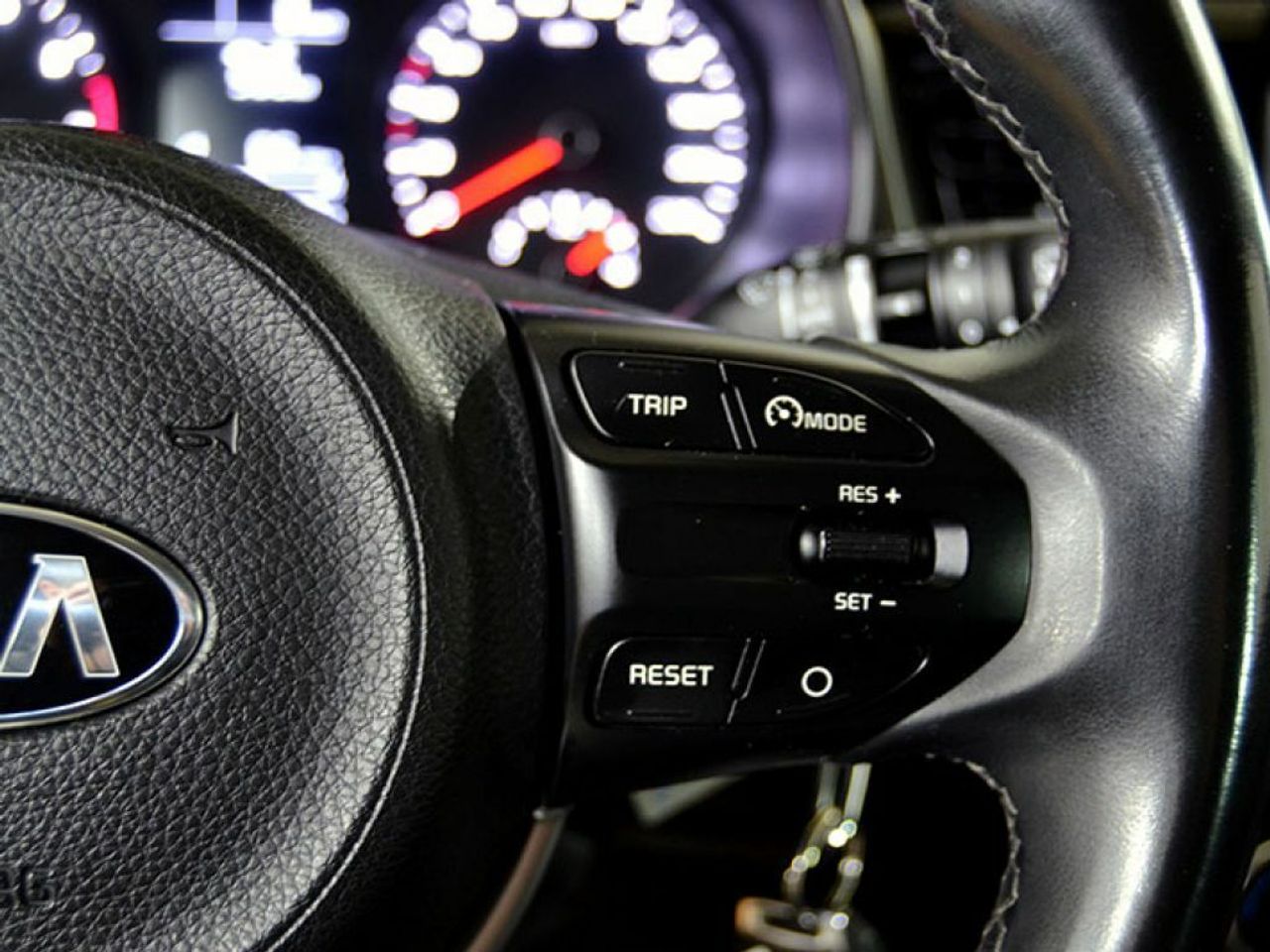 Foto Kia Stonic 21