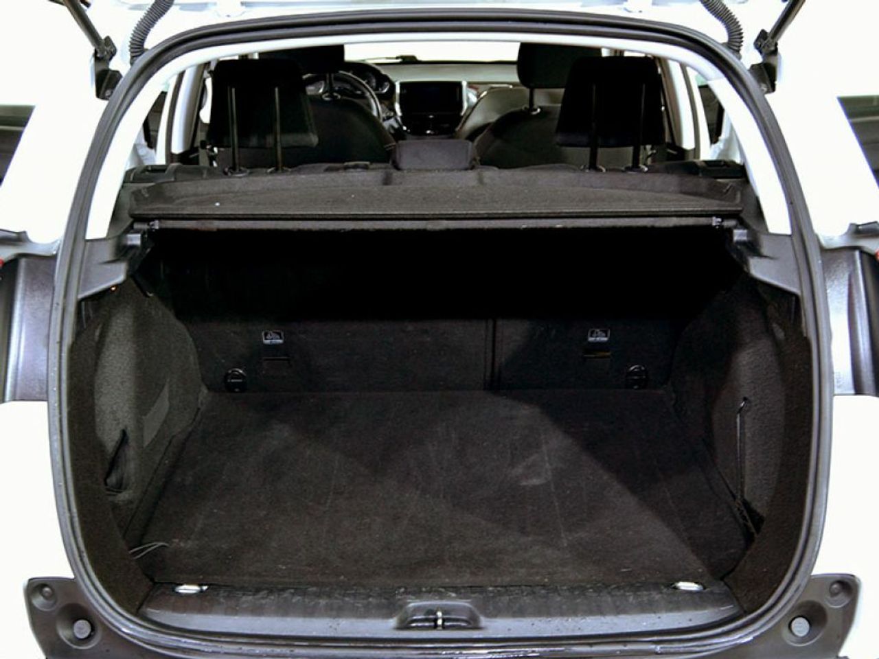 Foto Peugeot 2008 7