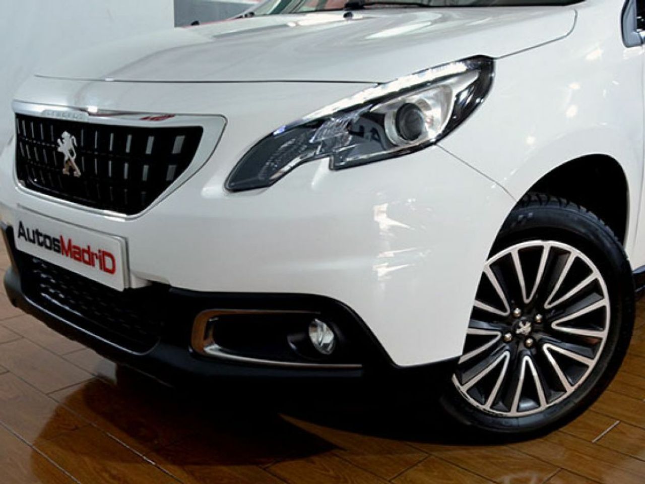 Foto Peugeot 2008 10