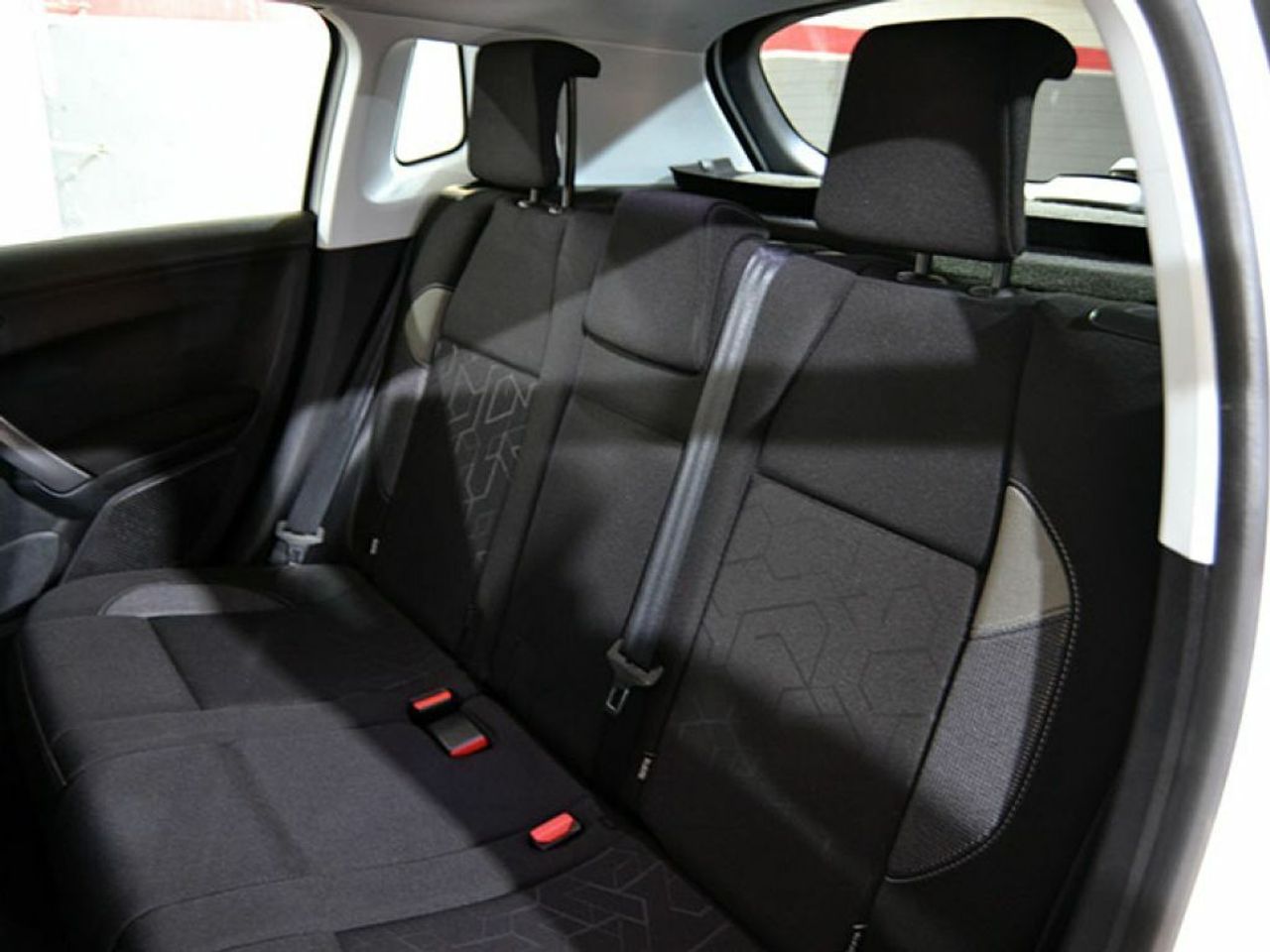 Foto Peugeot 2008 13